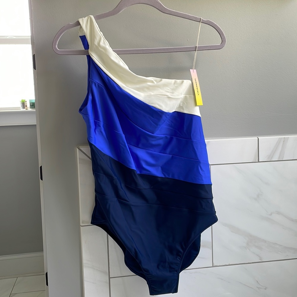 Summersalt sidestroke bathing suit